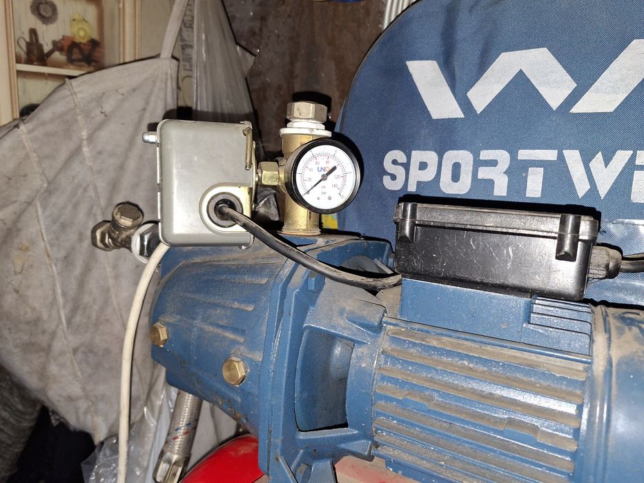 Продам насосную станцию