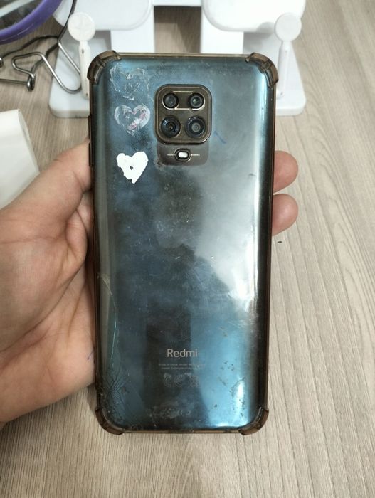 Телефон Redmi Note 9s