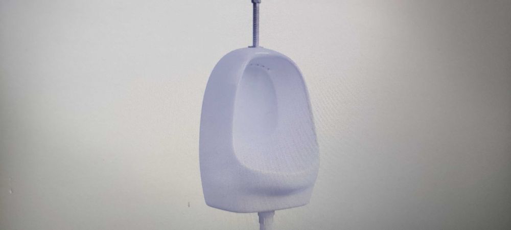 Окачен писоар с промивен кран, керамика,