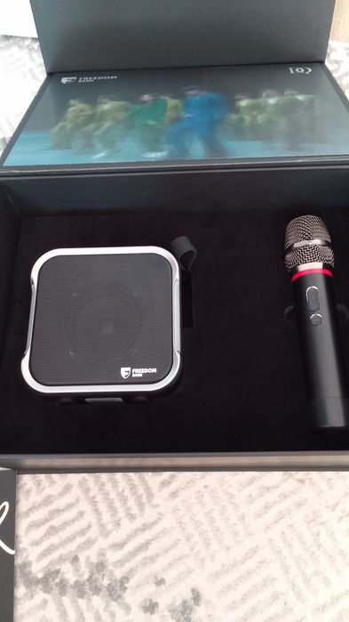 Продам мерч бокс Димаша Кудайберген