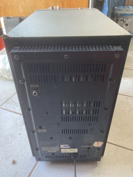 субуфер сони  рабоТи супер