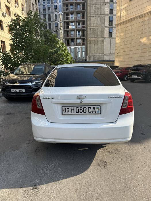 Other Lacetti / Gentra 2009 — 2