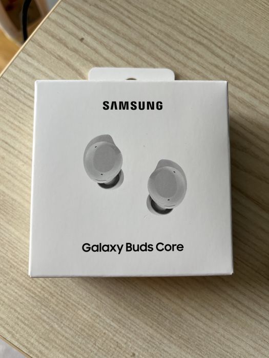 Продам новые Samsung galaxy buds care