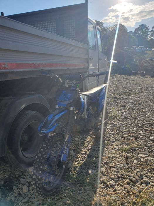 Vând cross 125 cc