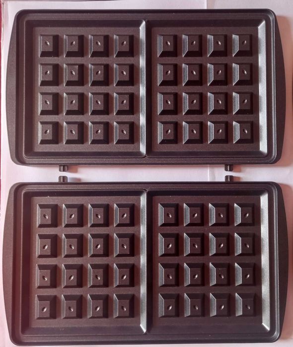 4 plăci pentru aparat de sandvișuri / gofre