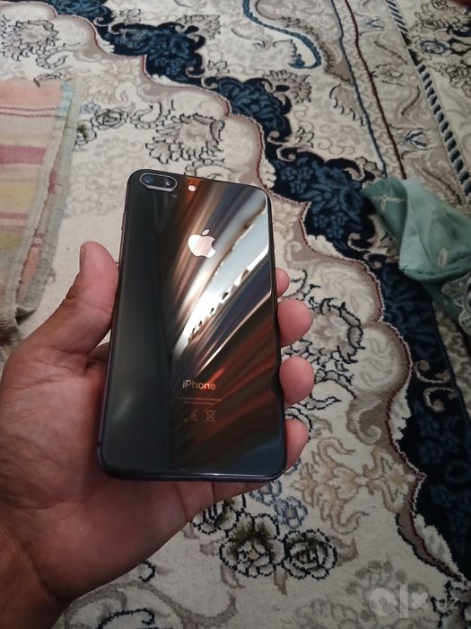 Iphone 8 + yaxshi holatda