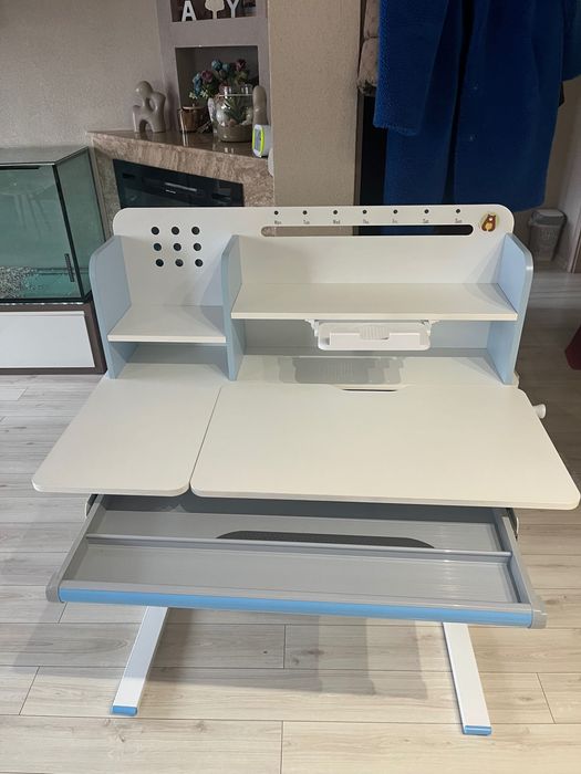 Детско-юношеско бюро