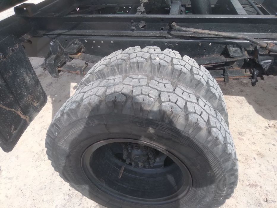 Zil holati yaxshi , katovkasi va matori zur, yaxshi sawlangan