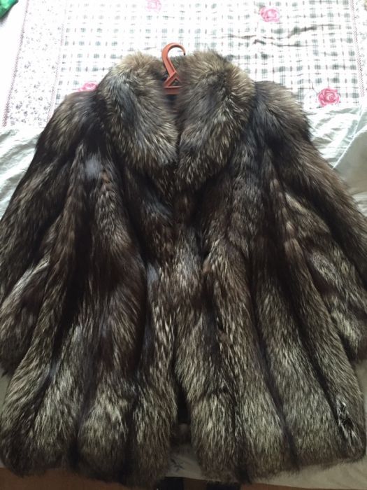 Шуба чернобурка