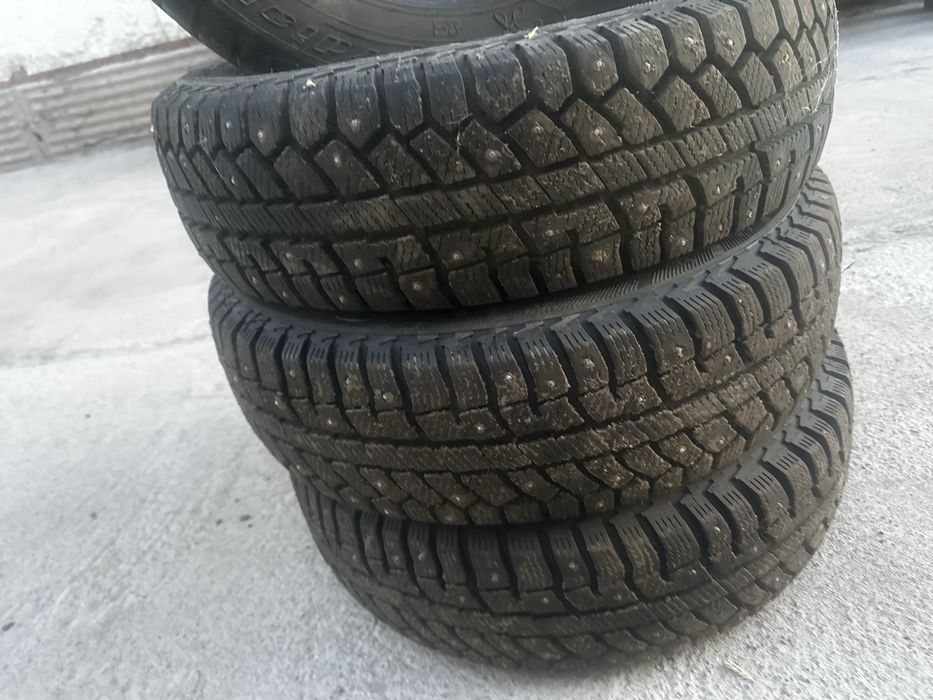Зимние шины 175/65 r14
