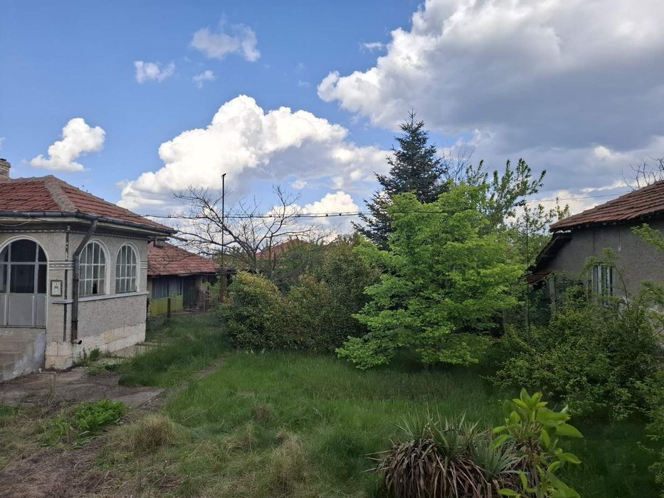 Продавам къща гр Дулово!