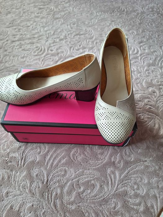 Обувки естествена кожа