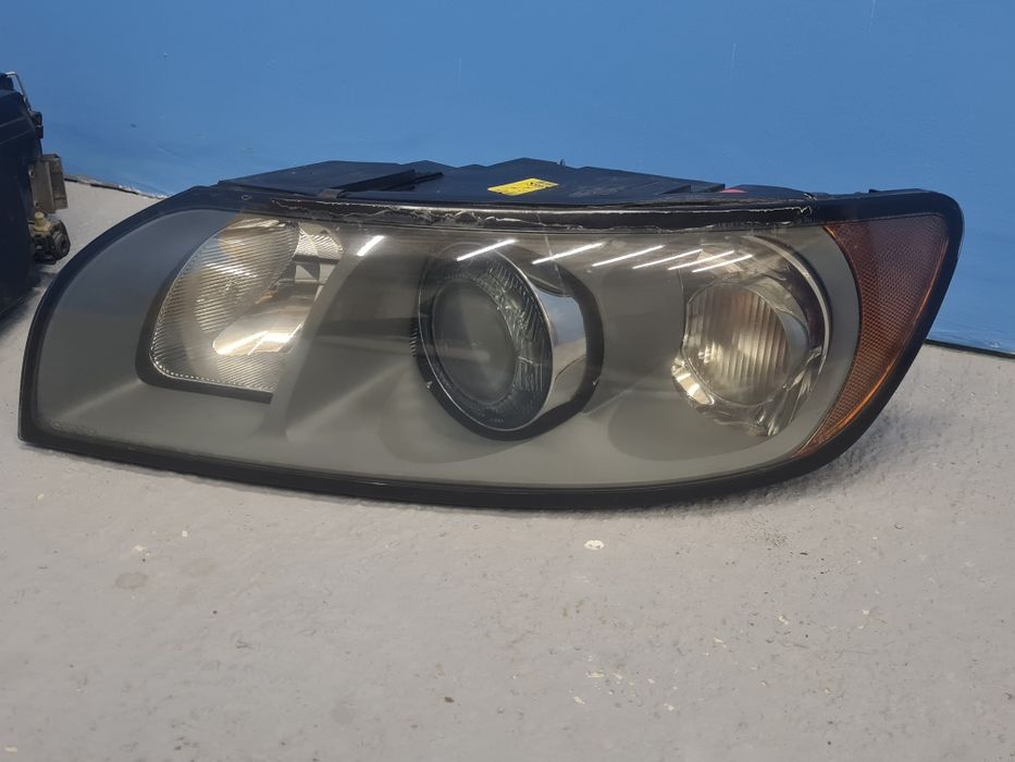 Far Stanga/ Dreapta Xenon Volvo V50