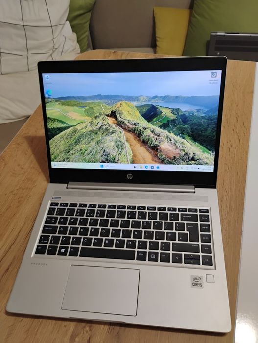 лаптоп HP ProBook 440 G7 - i5-10210U, 8/16GB RAM 256 NVMe SSD