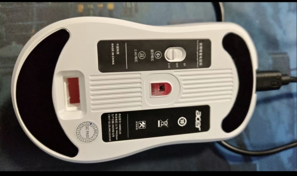 Мышка Acer OMW120 в отличном состоянии