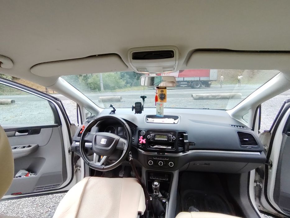 Seat Alhambra  2012