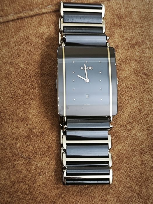 Часовник RADO...