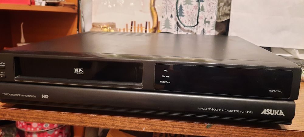 Videorecorder VHS VCR Asuka