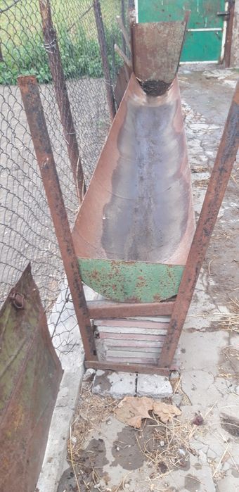 Продам кормушку для откорма для КРС