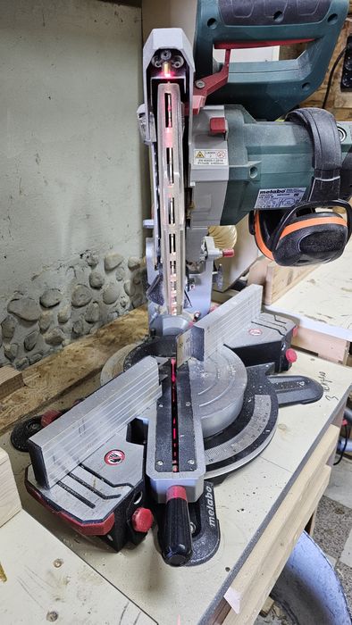 Пендола Metabo KS 305