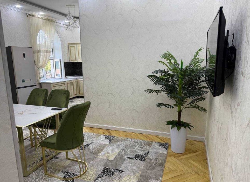 Сдаётся 2-комнатная квартира в районе Юнусабадский 6 ЖК Хонсарой!