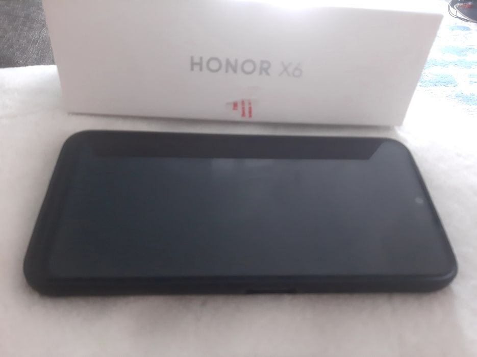 Продам хонор х6. Новый.