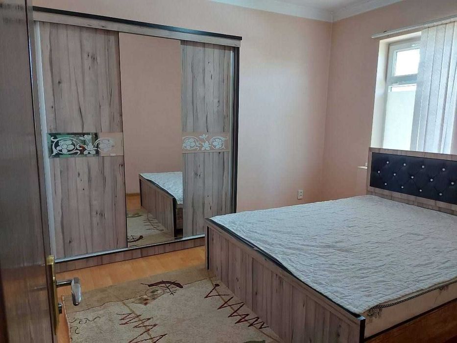 Шахристанская, 3/3/4 Кирпичный 77 серия, не торец ор-р Метро