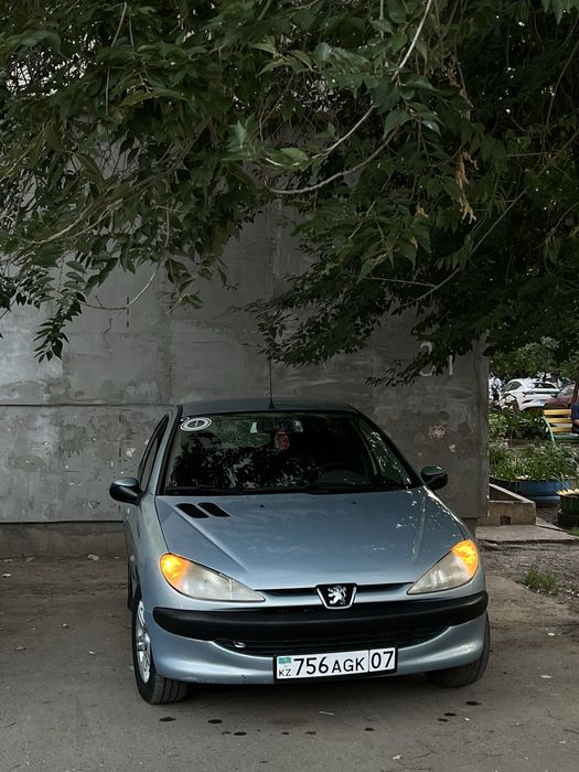 Продам Peugeot 206