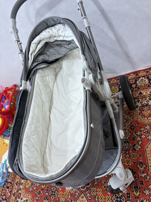 Продам хорошую детскую коляску