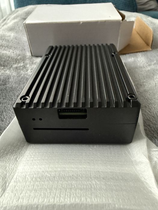 Raspberry Pi 4 Model B 4GB RAM + Carcasă Aluminiu Răcire Pasivă (NOU)