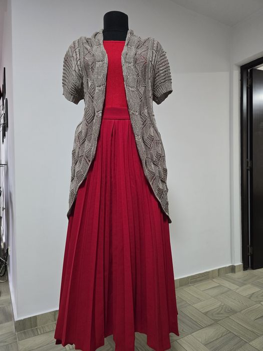 Cardigan cu cordon propriu cu model frumos pentru rochii, fuste, cămăși