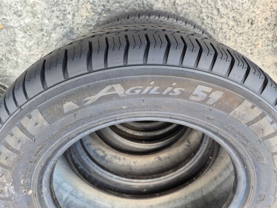 2 Anvelope de VARA - 215/65/16C - Michelin Agilis - CA UNELE NOI - DOT 2024 !