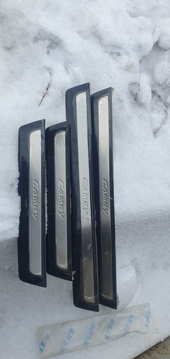 Накладки на Пороги на камри 55