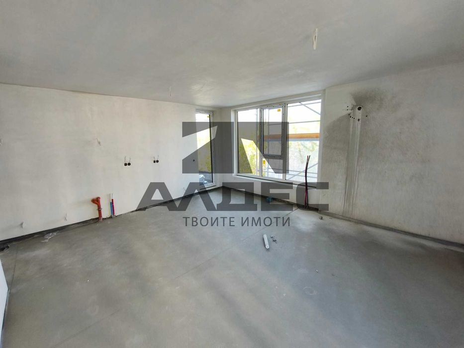 Продава се Двустаен апартамент в София, Банишора - 107 кв.м за 1278 €/кв.м - Снимка #2