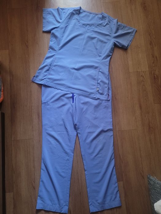 Костюмы медицинские