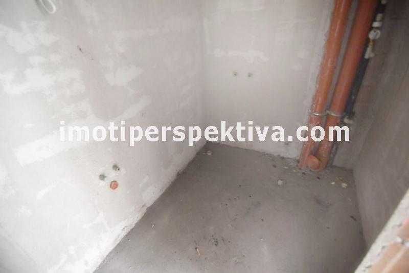 Продава се Двустаен апартамент в Пловдив, Кършияка - 68 кв.м за 1984 €/кв.м - Снимка #6