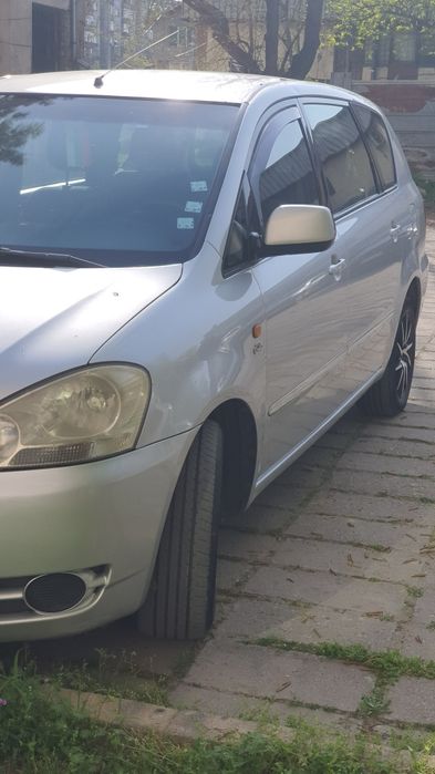 Тoyota Avensis Verso D4D