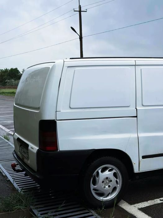 Mercedes Vito срочно