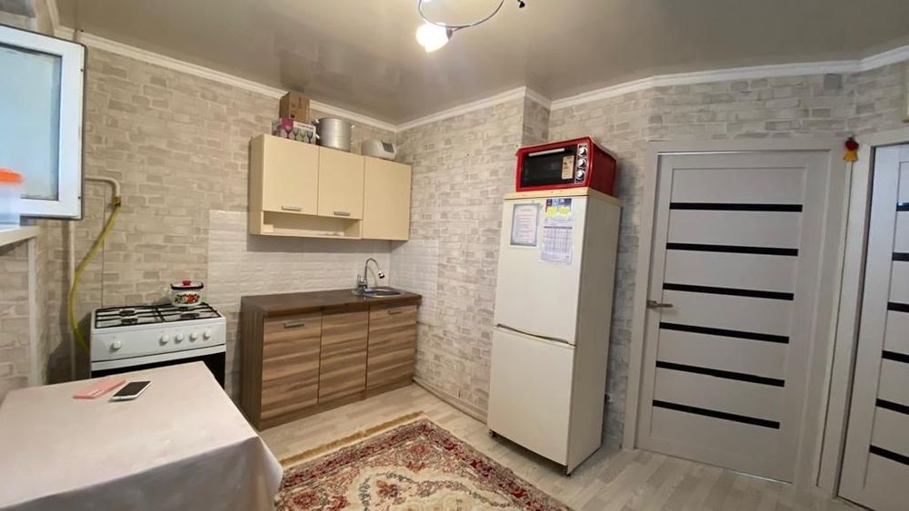 Продам квартиру 54кв м