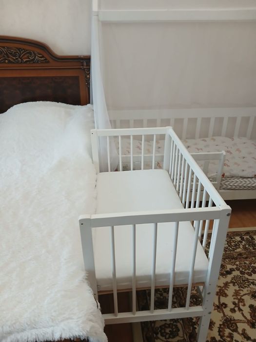 Детская кроватка