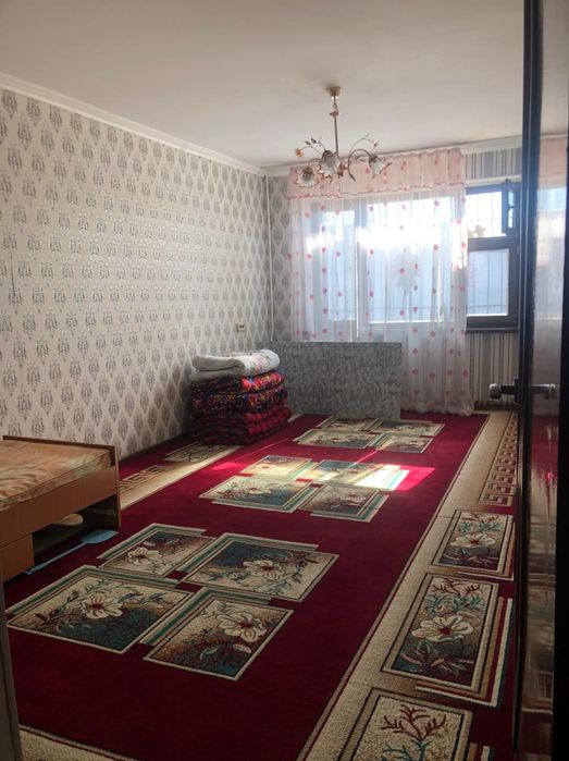 Үй сатылады. Валиханов 54 домнан Екы болмелы 1 шы этаждан саудасы бар