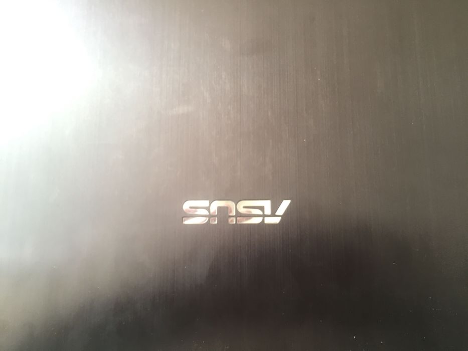 Kompyuter Asus core i7