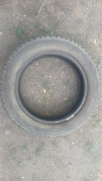 Автошины зимние,
