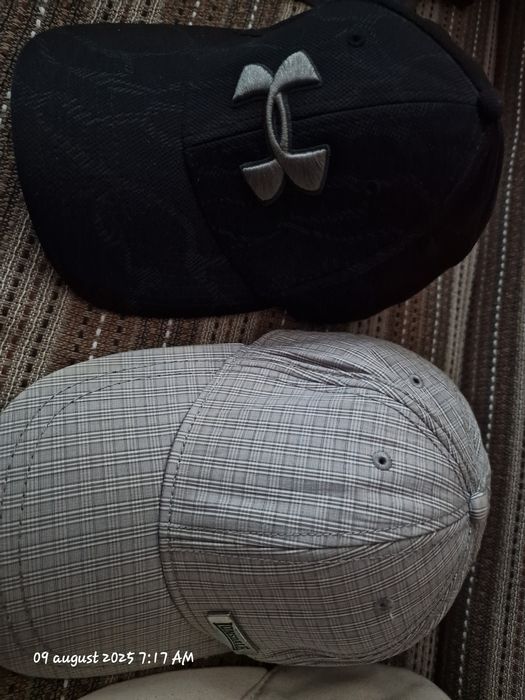 Set 4 șepci de bărbați