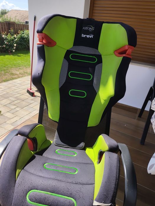 scaun auto pentru copii 4-8 ani  brevi