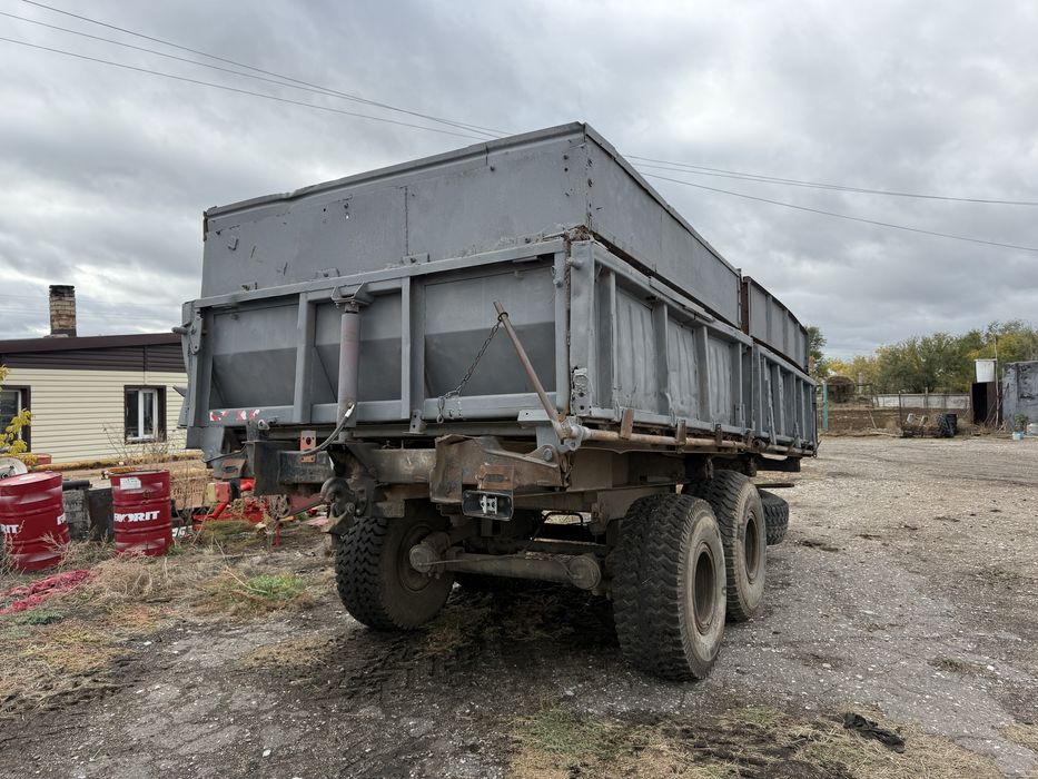 Прицеп ПТС-9 Зерновоз