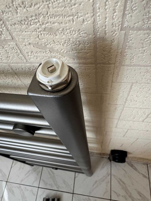 Алуминиева лира за баня сива - габарит 40х90 см - 426W