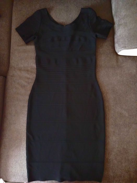 Бандажна чернна рокля