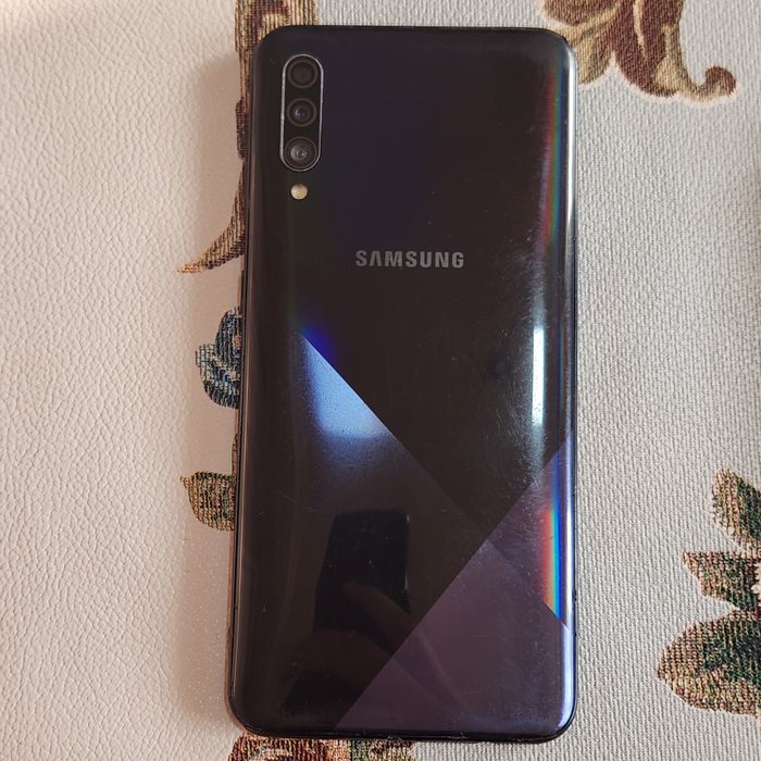 Сотилади самсунг а 30 с