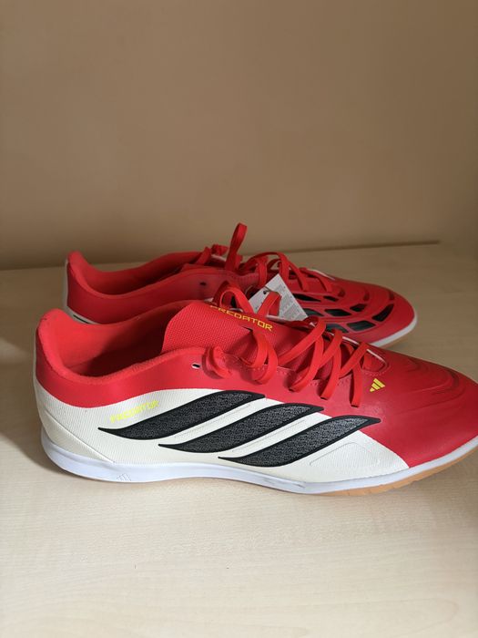Ghete fotbal sală adidas Predator  - Noi, Mărimea 45.5